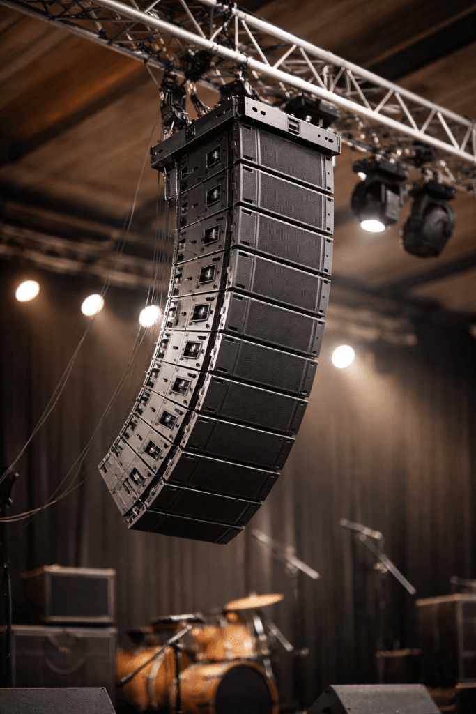 Nagłośnienie gali firmowej – jak powinna wyglądać profesjonalna realizacja?